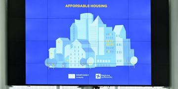 L'assessore alla Casa e Housing sociale di Regione Lombardia Paolo Franco alla conferenza Affordable Housing a Palazzo Lombardia