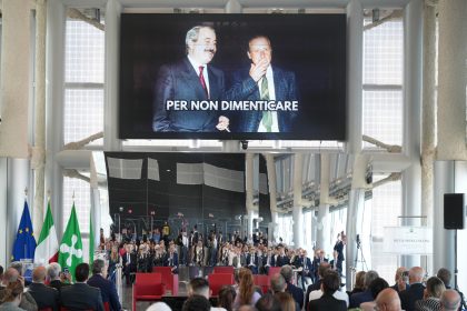 Nella foto l'evento voluto dall’assessore regionale alla Sicurezza e Protezione civile Romano La Russa a Palazzo Lombardia: convegno L’eredità di Falcone e Borsellino – I beni confiscati come valore pubblico al Belvedere Berlusconi
