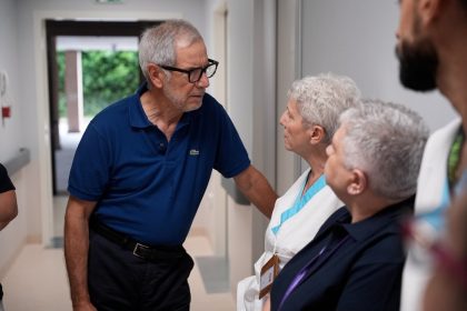 L’assessore regionale al Welfare Guido Bertolaso in visita alla Casa di Comunità di Gavirate (Varese)