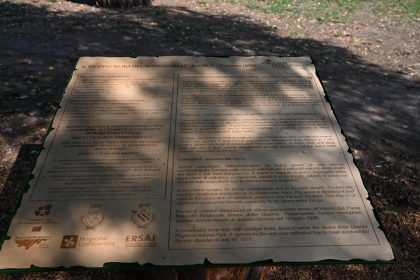 La targa di Ersaf al Pioppo Nero simbolo della rinascita del Bosco delle Querce
