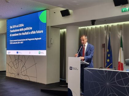 Assessore a Università Ricerca e Innovazione Alessandro Fermi a evento presentazione Fesr Lombardia 2021-2027