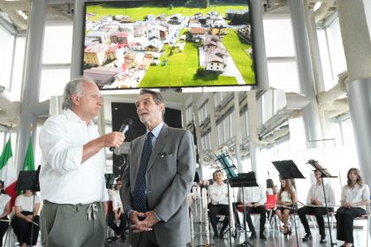 In foto il presidente della Regione Lombardia, Attilio Fontana, al Belvedere Berlusconi di Palazzo Lombardia nel corso della conferenza stampa di presentazione della rassegna musicale LeAltreNote Festival 2026