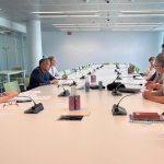In foto l’assessore regionale Franco Lucente durante l’incontro a Palazzo Lombardia con i rappresentanti dei comitati Sud Milano