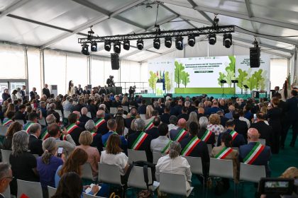 La cerimonia a Seveso