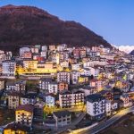 Veduta di Premana (Lecco) che entra tra i Borghi