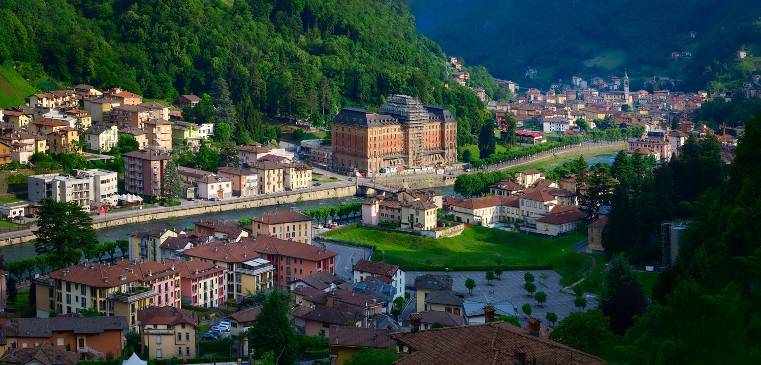 Sopralluoghi in Val Brembana per verificare l'avanzamento delle opere finanziate da Regione Lombardia a tutela della sicurezza dei territori .