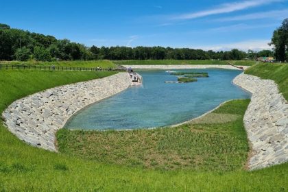 Regione Lombardia stanzia oltre 315.000 euro per la rimozione dei sedimenti accumulati nella vasca del 'Torrente Seveso' a Bresso (Milano), in foto.