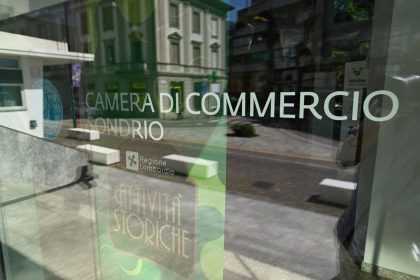Vetrina camera di commercio di Sodrio