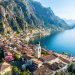 foto di limone sul garda, uno dei comuni serviti dalle due utility della rete del Garda appena costituita