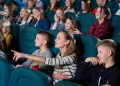 Gli studenti lombardi di tutte le età, dall'infanzia alle superiori, gratis al cinema e a teatro grazie a 'Schermi e palchi di classe' progetti dei Regione Lombardia coordinati dall'assessore alla Cultura Francesca Caruso.