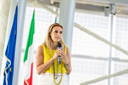 Intervento assessore Caruso. Foto utilizzata per Abbonamento Musei estate in Lombardia