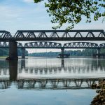 Il nuovo ponte stradale (in foto l'attuale) tra Ostiglia e Revere (Mantova) è un'opera strategica per il territorio, garantisce collegamenti più sicuri ed efficienti.