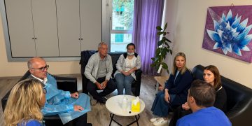 LNotizie-Foto/Video. Francesco torna in Italia, Bertolaso e Tironi a Niguarda: La Lombardia è con lui