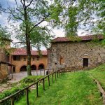 Monastero di Torba, immagine utilizzata per pezzo abbonamento musei in Lombardia in estate _Shutterstock 13082026