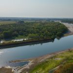 Riserve idriche migliorano, l'immagine mostra il fiume Po nei dintorni di Cremona. Immagine utilizzata per articolo crisi idrica _Shutterstock 27082026