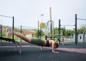 Regione Lombardia investe nello sport all'aria aperta con il bando Aree Sportive Giovani, presentato dal sottosegretario Picchi