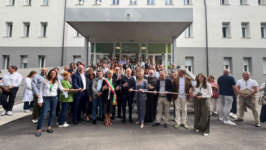 Tre tappe nel Bresciano per fare il punto sullo sviluppo della rete nella sanità territoriale con gli assessori regionali Bertolaso e Tironi.