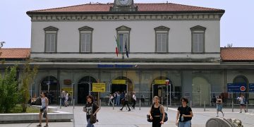 L'area esterna della Stazione di Bergamo, immagine utilizzata per comunicato stampa per firma accordo stazioni sicure Bergamo e Seriate