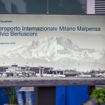 Aeroporto Malpensa intitolato a Silvio Berlusconi, la targa