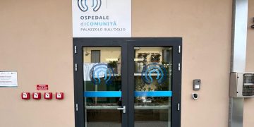 In foto l'Ospedale di Comunità di Palazzolo sull'Oglio dell'Asst Franciacorta