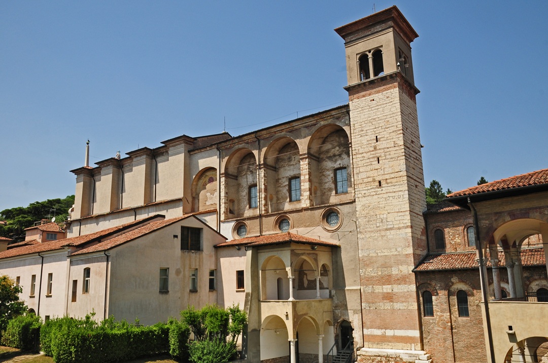 In foto la Basilica di San Salvatore a Brescia, uno dei progetti finanziati dal bando InnovaCultura in Lombardia