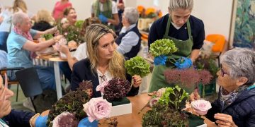 All'ospedale di Gallarate i fiori sono stati utilizzati in laboratori rivolti ai pazienti per offrire momenti di serenità durante le cura
