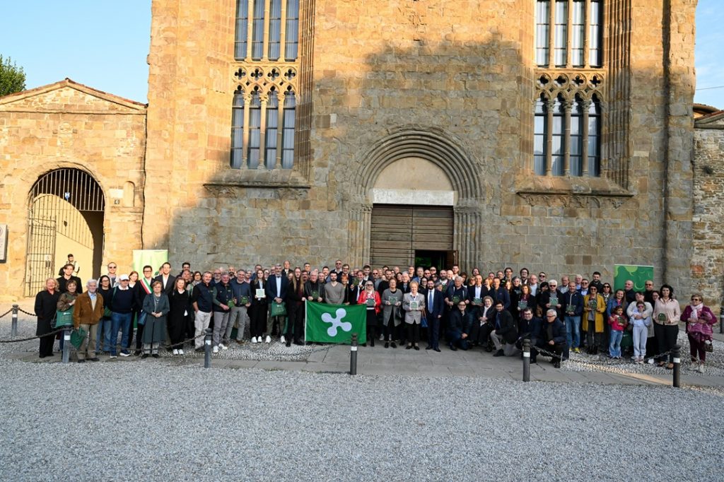 Regione Lombardia premia le 61 'nuove' attività storiche della provincia di Bergamo: negozi, locali e botteghe in esercizio da almeno 40 anni.