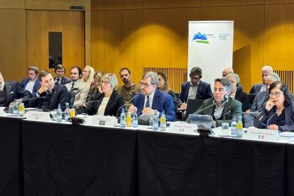 L’assessore regionale allo Sviluppo economico, Guido Guidesi, interviene a Lindau (Germania) al Forum Eusalp