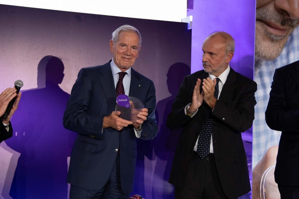 Guido Bertolaso Personaggio dell'anno_Premia Min Schillaci