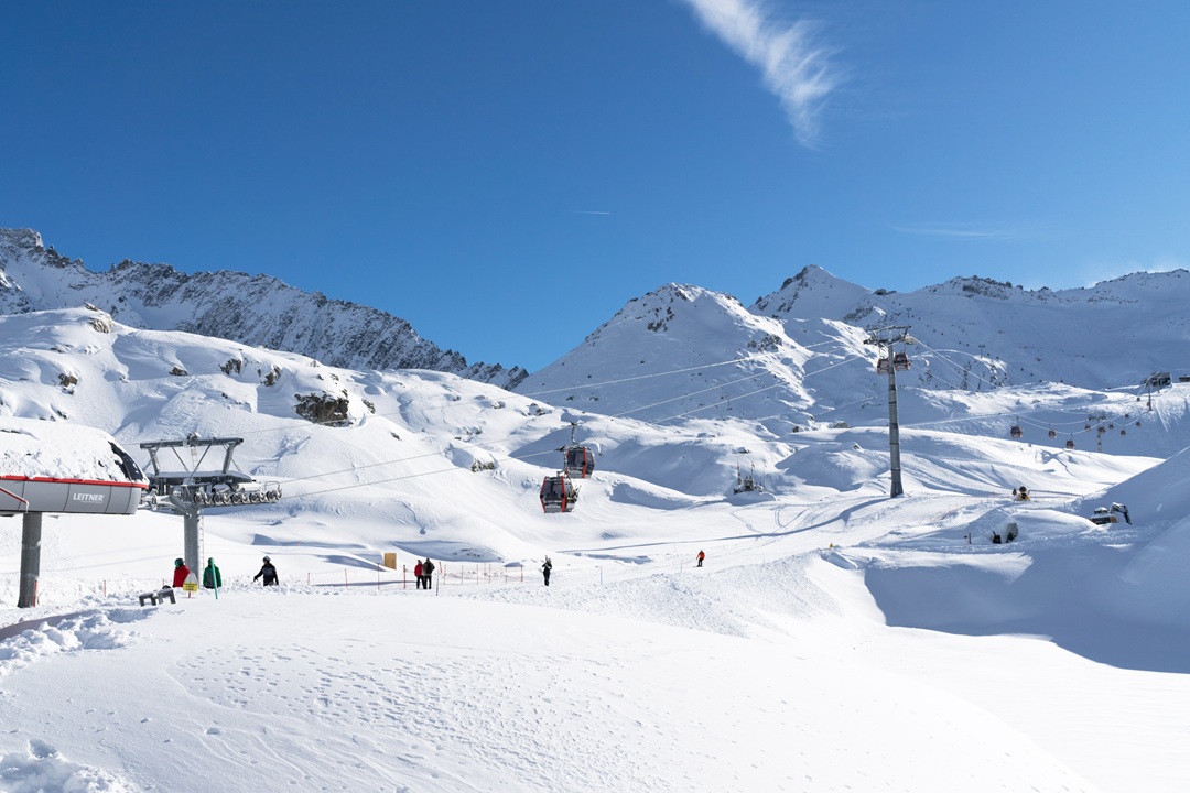 Pontedilegno-Tonale è la destinazione più affidabile d'Europa per innevamento e numero di piste aperte secondo il Reliable Ski Score