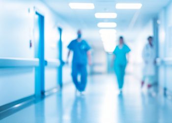 La Regione ha chiesto accertamenti all'Ats dopo il decesso di una donna 89enne dimessa dal pronto soccorso della Clinica Città Studi di Milano.