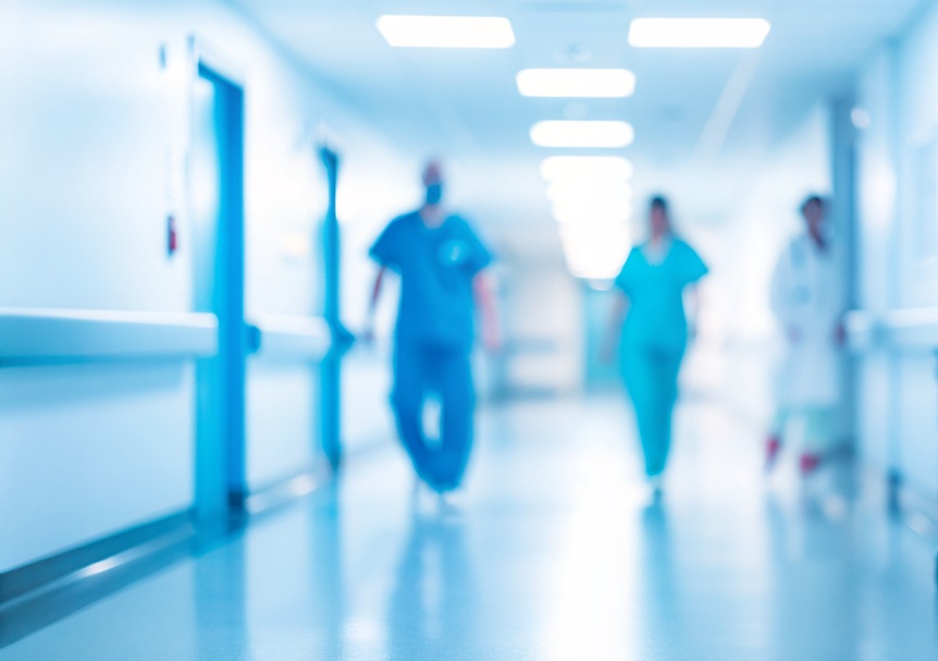 La Regione ha chiesto accertamenti all'Ats dopo il decesso di una donna 89enne dimessa dal pronto soccorso della Clinica Città Studi di Milano.